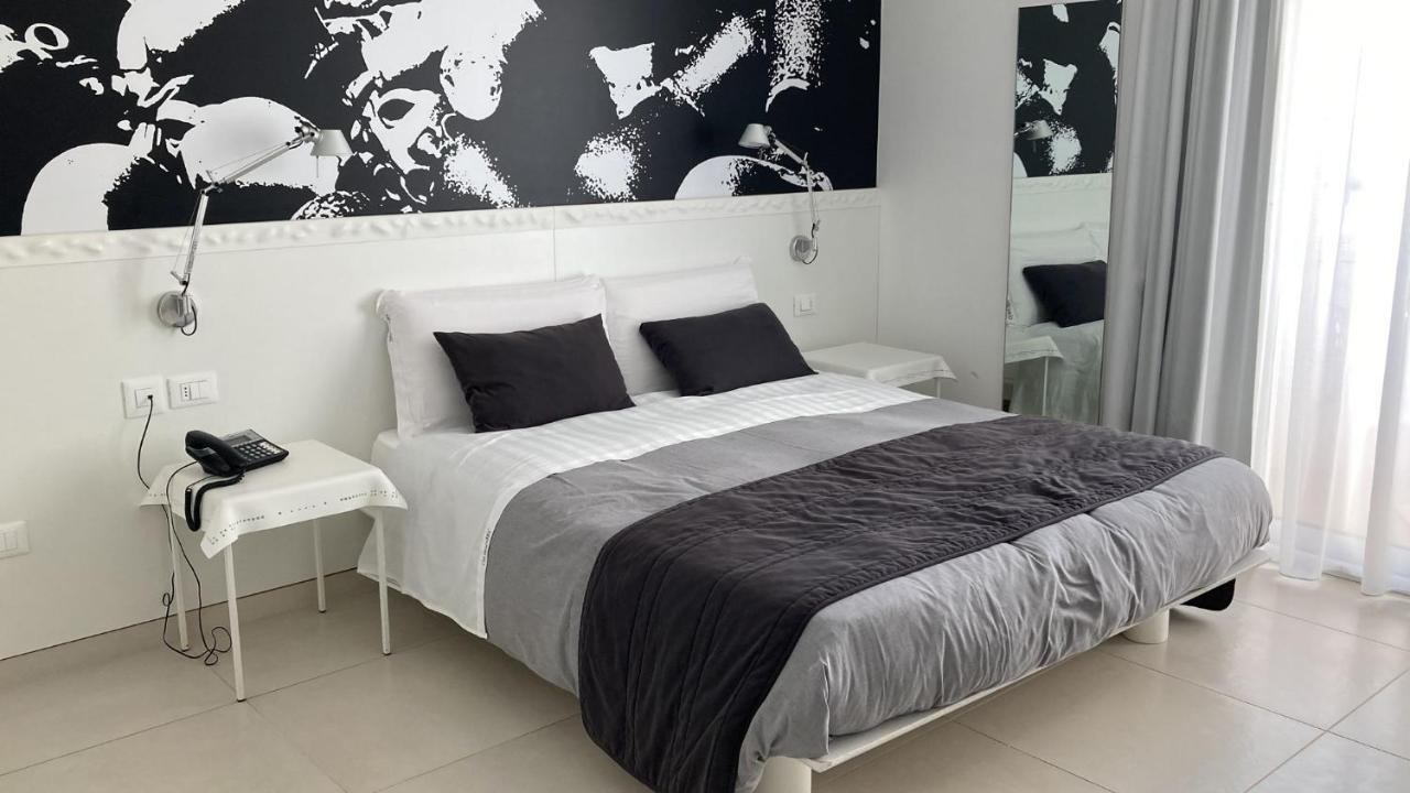 Quihotel Porto Cesareo Luaran gambar