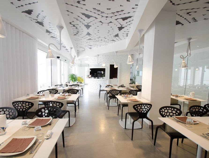 Quihotel Porto Cesareo Luaran gambar