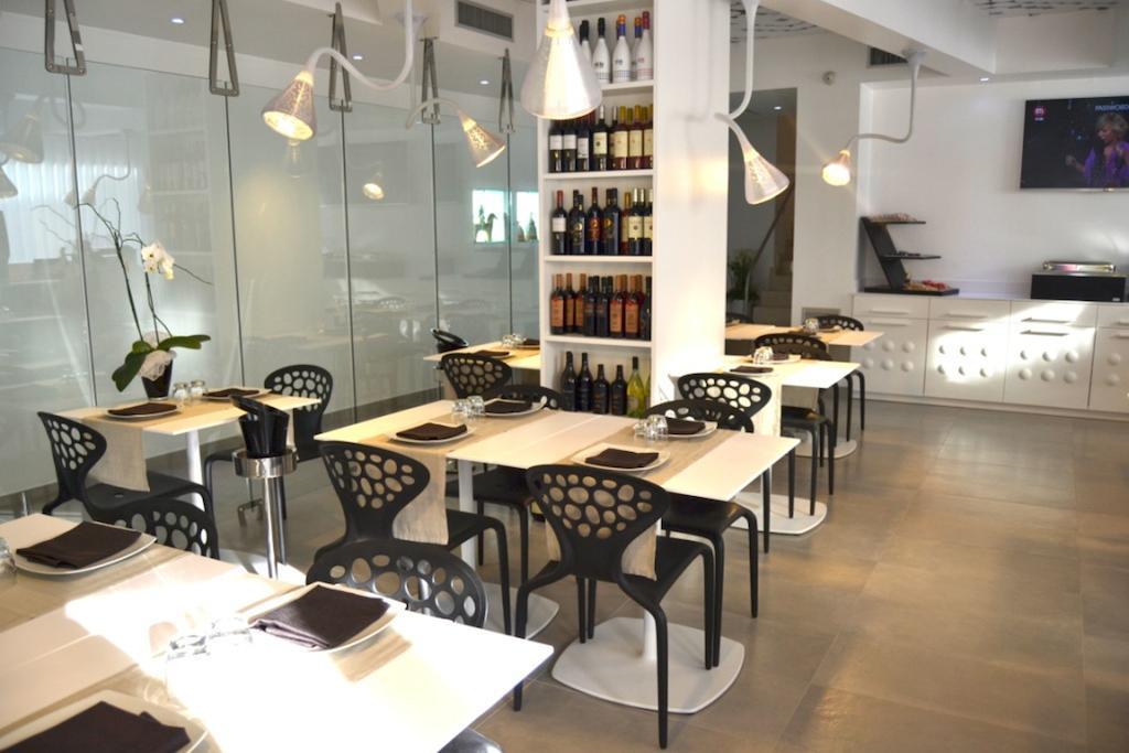 Quihotel Porto Cesareo Luaran gambar