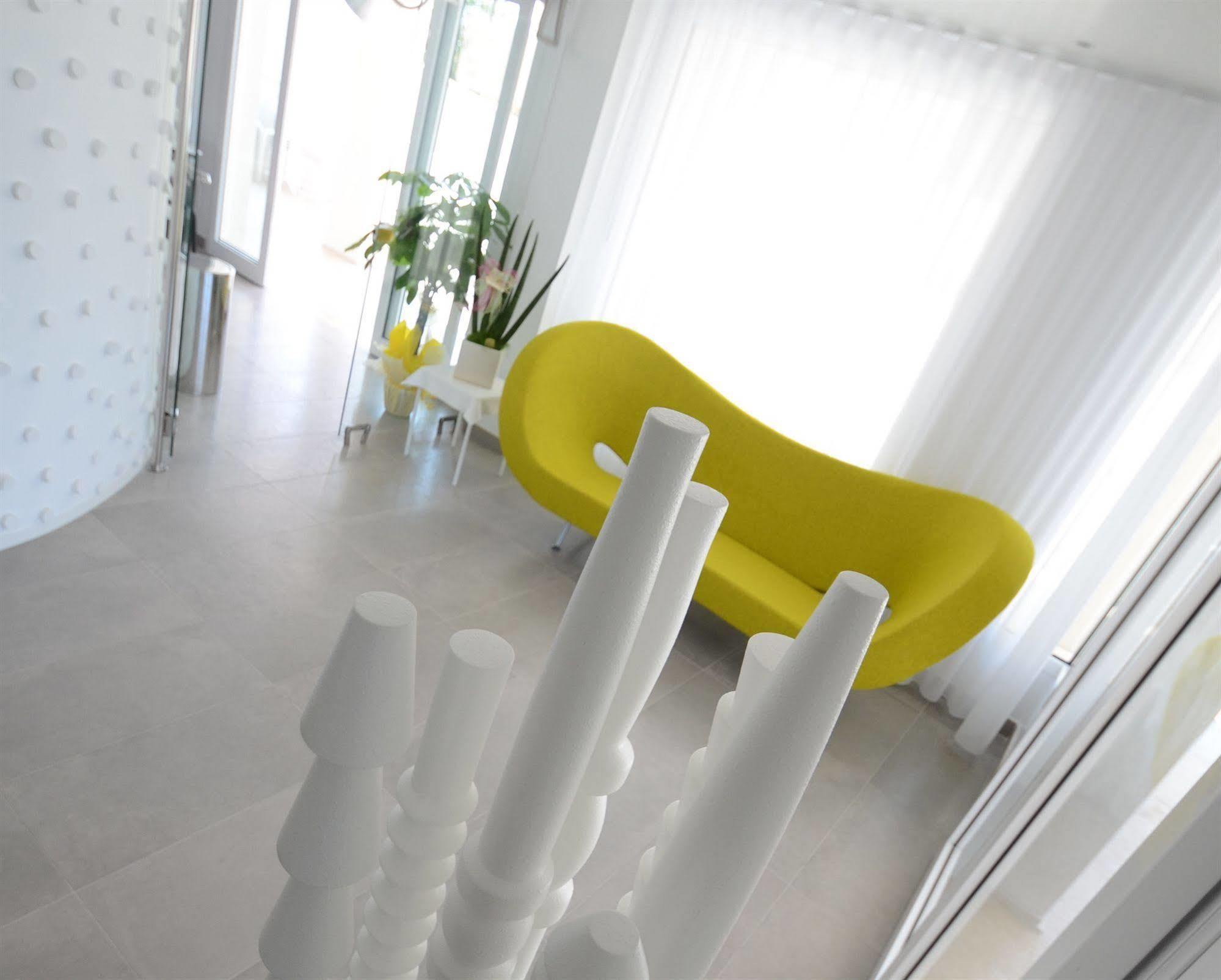 Quihotel Porto Cesareo Luaran gambar