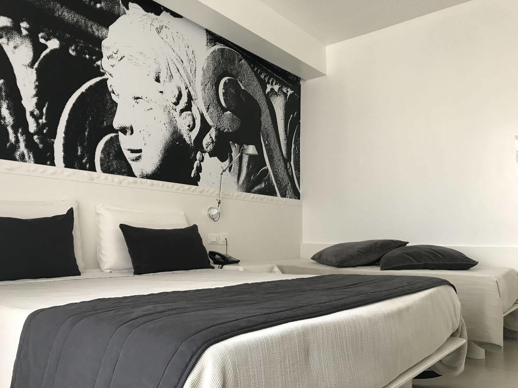 Quihotel Porto Cesareo Luaran gambar